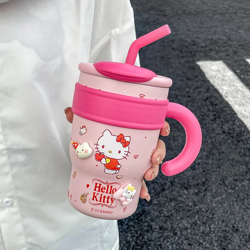 Аниме Sanrio Hellokitty Гигантская Изолированная Чашка для Девочек Высокая Красочная Соломенная Чашка Для Воды Милая Чашка Офисный Ледяной Бар Чашка Каваи Подарок 2023 Изображение 0